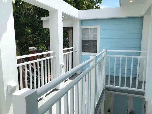 Apartamento Mojoe's Villa 9 - Steps From The Beach