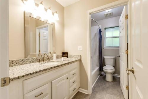 King St Bungalow