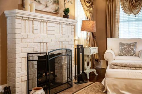 Bungalow On Orleans