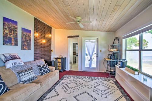 Tropical Villa Screened Porch And Water View!