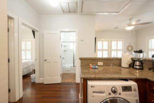 Conch Cottage
