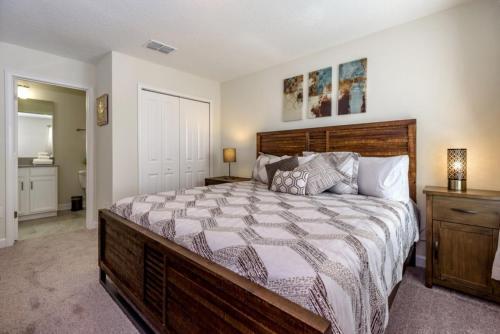 Instant Gratification - 8 Bdm Villa In Gated Comm, Villa
