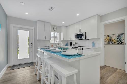 Apartamento Miami Chic 4 Bd 3 Bth Home W/gated Parking & Bbq