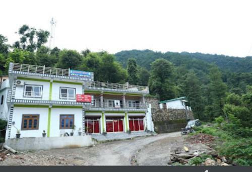 Kyarki Home Stay