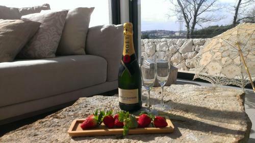 Luxury Villa Luminosa