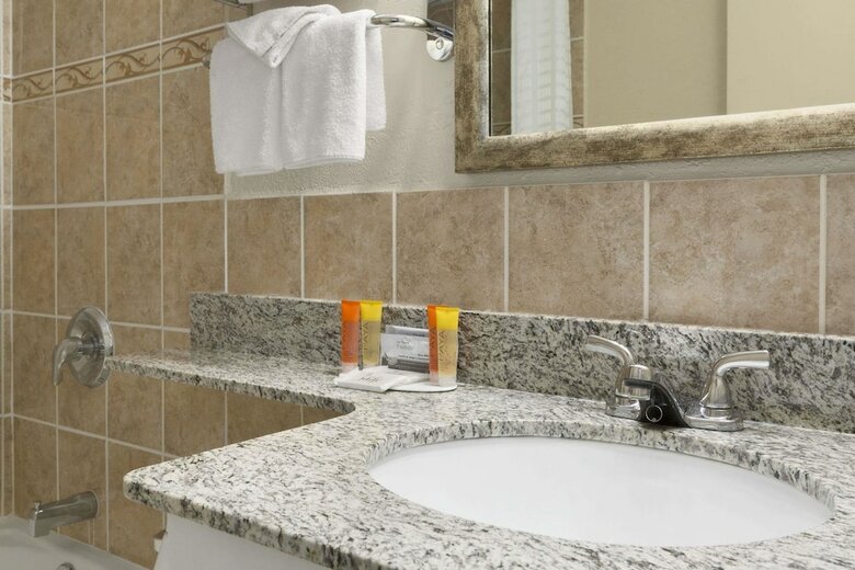 Hotel Travelodge Edmonton East