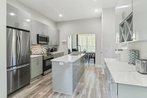 The Red Door - Ultra Modern Atlanta Home