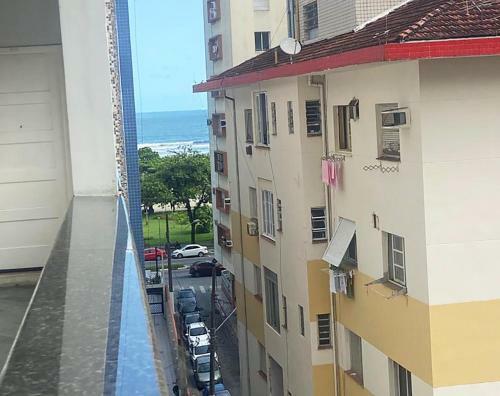 Apartamento Flat Com Wifi A Beira Mar Da Praia Do Gonzaga Sp