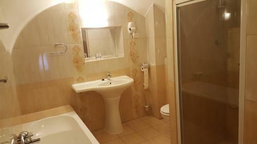 Hotel Romantik Eger