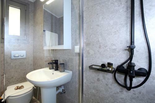 Apartamento Almyra Seafront Residence