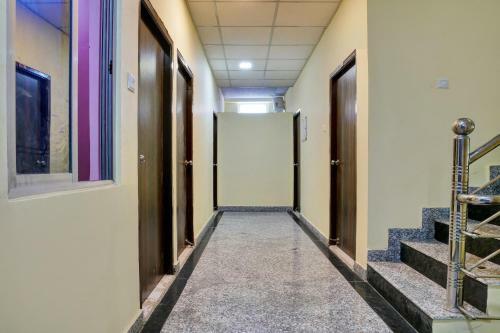 Hotel Oyo 88800 P S Guest House