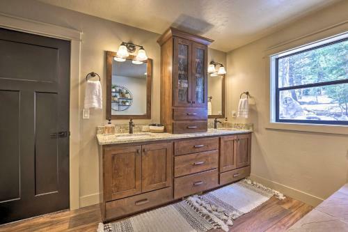 Warm Mccall Cabin With Community Amenity Access