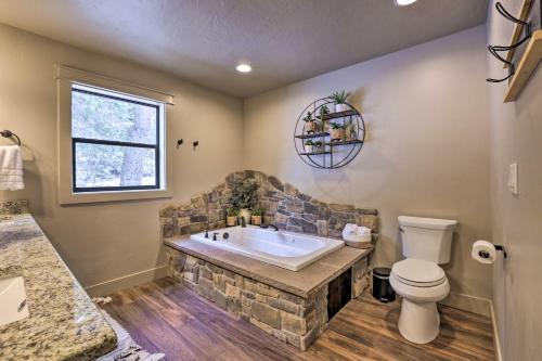 Warm Mccall Cabin With Community Amenity Access
