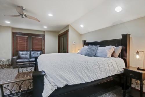 Magic Mccall Cabin And Studio For Larger Groups