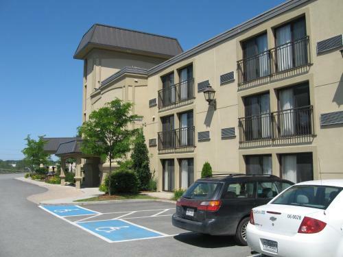 Hotel Le President Sherbrooke