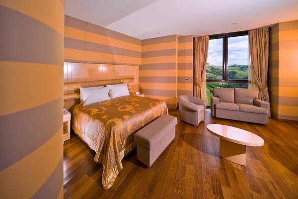 Hotel Il Boscareto Resort & Spa