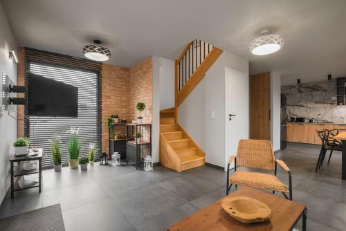 Nad Jeziorem By Downtown Apartments