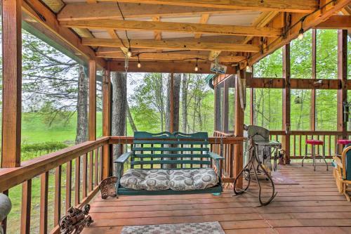 Dog-friendly Cabin Escape With Wraparound Deck!