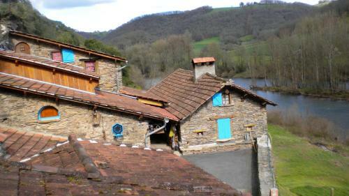Maison D'une Chambre Avec Terrasse A Bellegarde Marsal