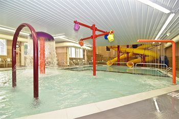 Hotel Comfort Inn And Suites