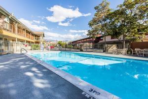 Hotel Comfort Inn
