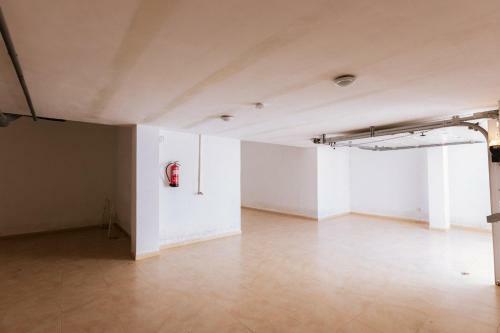 Apartamento Luminous Villa With Terraces And Salt Water Pool