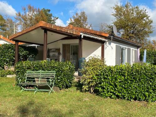 Village Le Chat 39