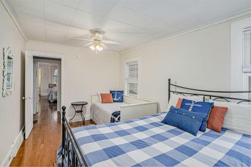 Nantucket Cottage In New Buffalo