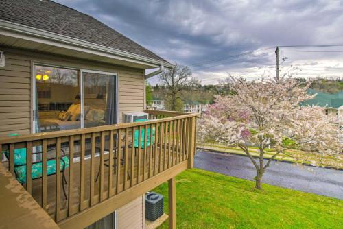 Apartamento Remodeled Condo Half Mi To Fall Creek Marina!