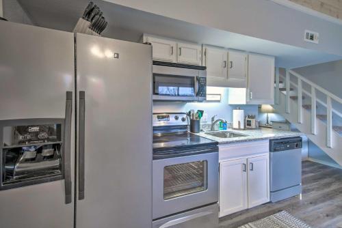 Apartamento Remodeled Condo Half Mi To Fall Creek Marina!