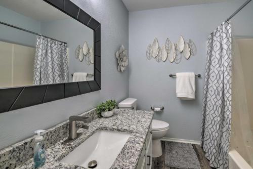 Apartamento Remodeled Condo Half Mi To Fall Creek Marina!