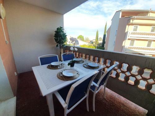 Apartamento Le Familial - T3 Piscine, Climatisation & Balcon