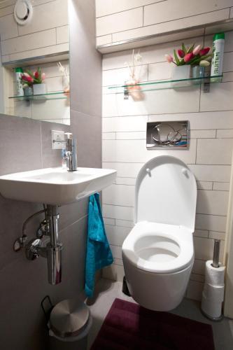 Sweet Life Centre Area Apartment