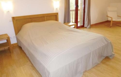 Holiday Home La Croupte J-839