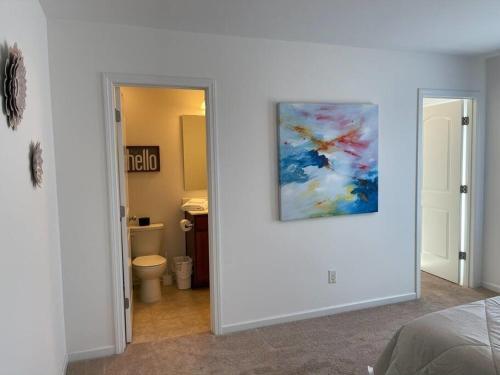 Oasis 10 Minutes From Uptown Entire Home