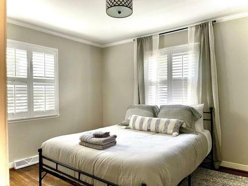 Noda Walk To Plaza Midwood 3bed/2bath