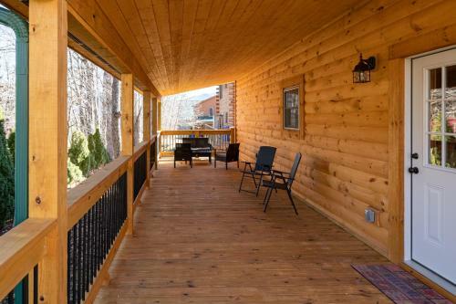 The Snow Owl Cabin