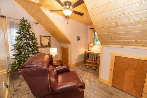 The Snow Owl Cabin