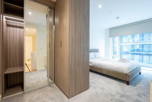 Apartamento Lovely 2 Bed Condo London