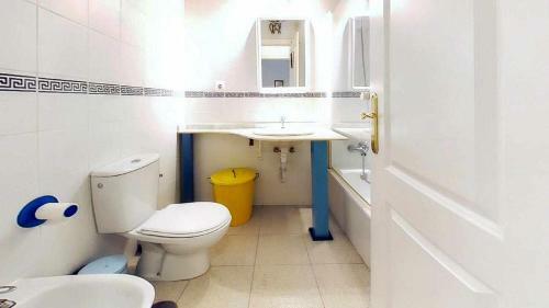 Apartamento C�ntrico Con Garaje Y Cercano A La Playa