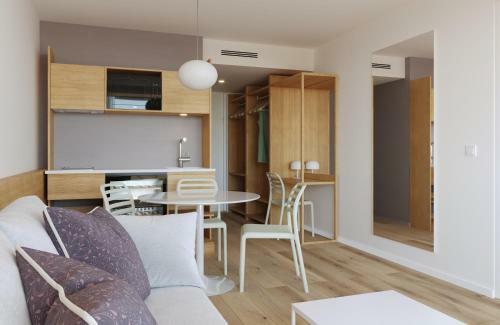 Aparthotel Palmanova Beach Apartments By TRH
