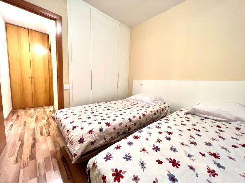 Oriol Center Apartments