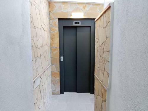 Apartamento Great Terrace Near The Beach, Parking & Wifi
