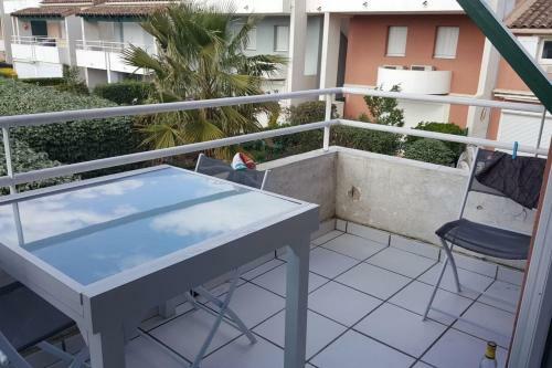 Apartamento Nice 27 M2 With Balcony-pool Near The Sea