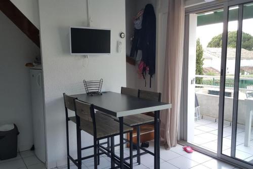 Apartamento Nice 27 M2 With Balcony-pool Near The Sea