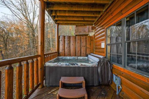 Orso's Cabin~ Views~location~theater~game Room~hot Tub~5 King Beds