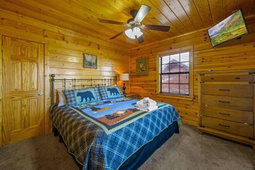 Orso's Cabin~ Views~location~theater~game Room~hot Tub~5 King Beds
