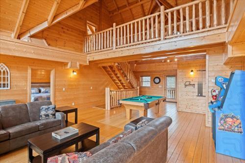 Blue Ridge Refuge Cabin