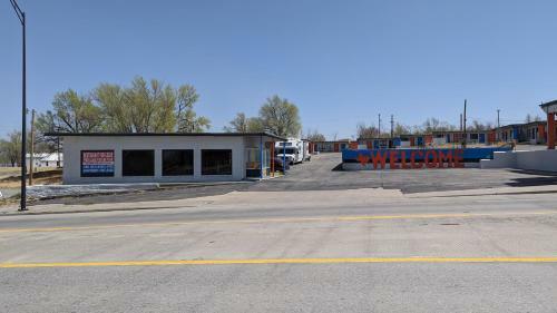 Motel Canadian Inn