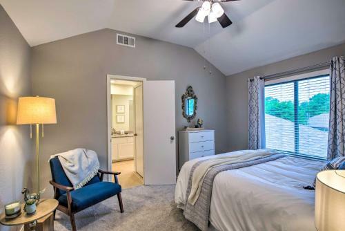 Modern Coppell Retreat With Patio And Fire Pit!